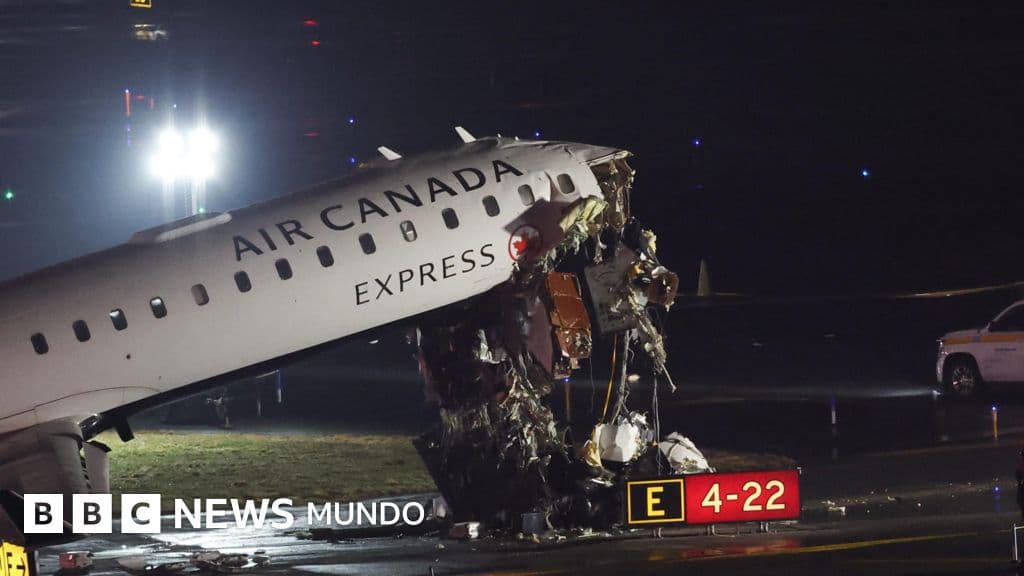 Tragedia aérea en LaGuardia: dos pilotos fallecen