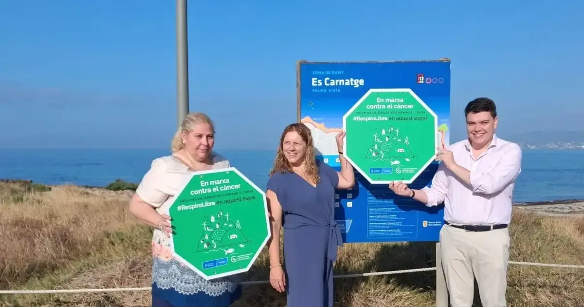 Seis playas de Palma se suman a la campaña 'Espacios sin humo' para proteger la salud pública