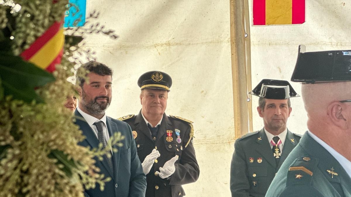 Despedida del capitán Carlos Bello: 14 años al frente de la Guardia Civil de Luarca